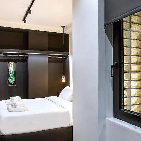 Hotel Nin&bau Sarri 2 3*